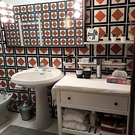 Casa Letizia Oda ve Kahvaltı Porto SantʼElpidio