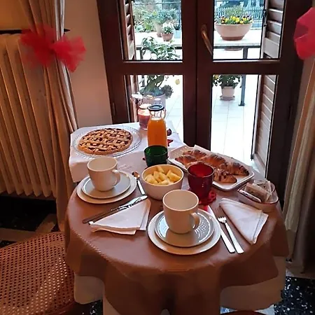 Oda ve Kahvaltı Casa Letizia 3*